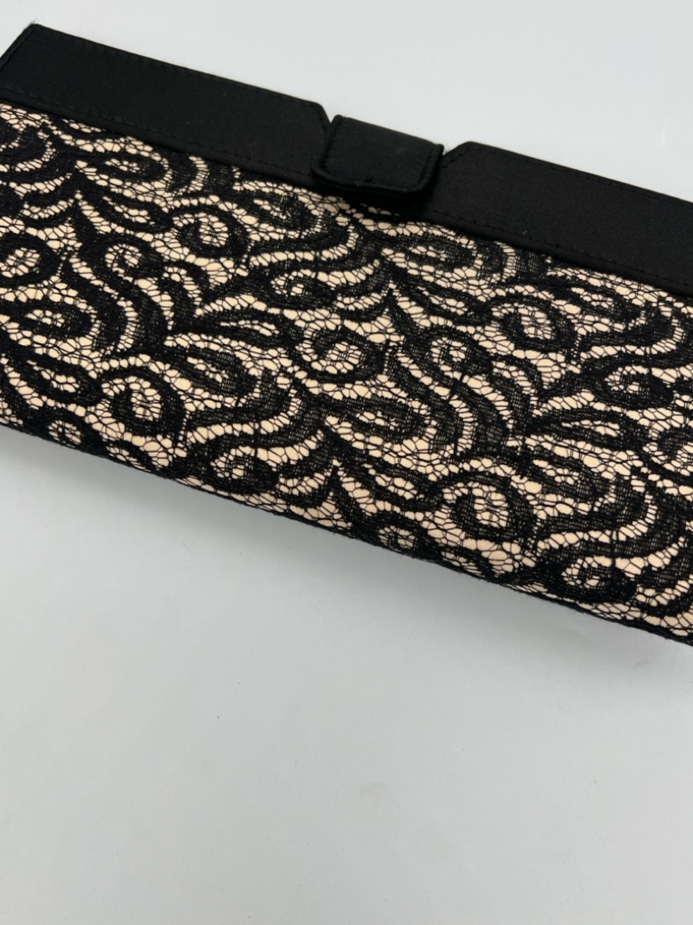 Black Lace Overlay Clutch Bag - Elegant Evening Handbag - Picture 2 of 6